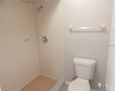 307 Sherborne Lane - Photo Thumbnail 10