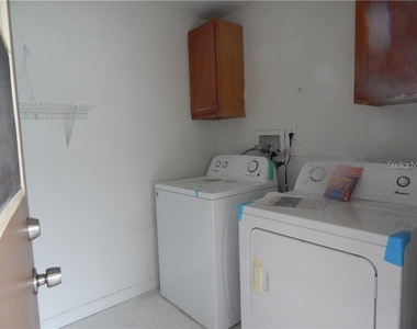 307 Sherborne Lane - Photo Thumbnail 12