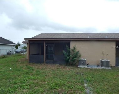 307 Sherborne Lane - Photo Thumbnail 14