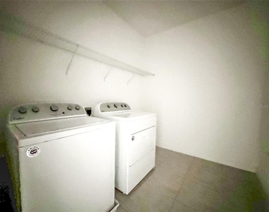 1450 Juniper Hammock Street - Photo Thumbnail 35