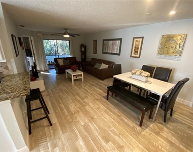 7603 Sugar Bend Drive - Photo Thumbnail 9