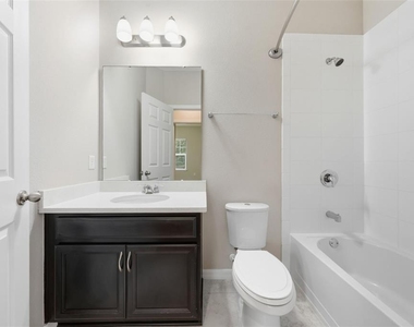 9355 Tyrella Pine Trail - Photo Thumbnail 18