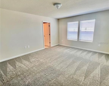 1297 Regal King Drive - Photo Thumbnail 24