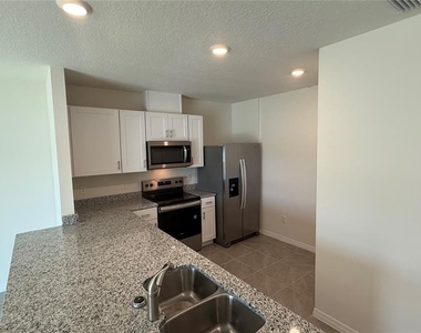 2114 Gentle Rain Drive - Photo Thumbnail 3