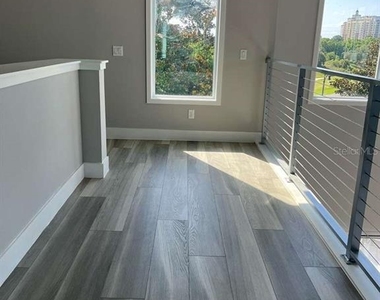 7760 Sandy Ridge Drive - Photo Thumbnail 4
