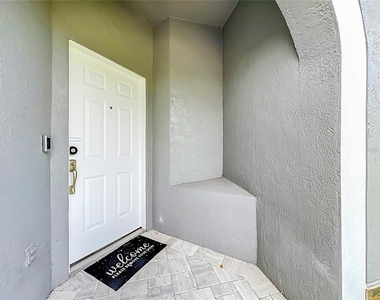 15728 Green Cove Boulevard - Photo Thumbnail 1