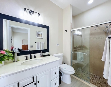 15728 Green Cove Boulevard - Photo Thumbnail 19