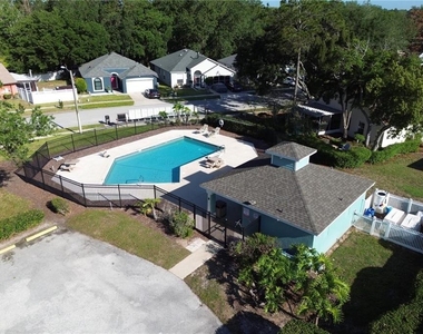 15728 Green Cove Boulevard - Photo Thumbnail 28