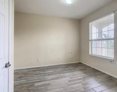 6434 Cava Alta Drive - Photo Thumbnail 15