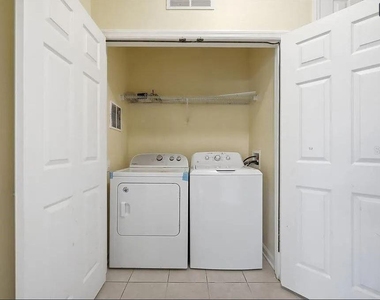 6434 Cava Alta Drive - Photo Thumbnail 7