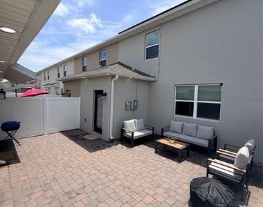 15767 Water Spring Boulevard - Photo Thumbnail 22