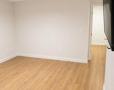 15767 Water Spring Boulevard - Photo Thumbnail 11