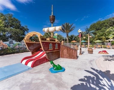 490 Captiva Drive - Photo Thumbnail 22