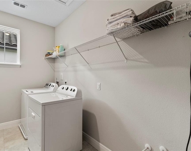 8764 Powder Ridge Trail - Photo Thumbnail 20