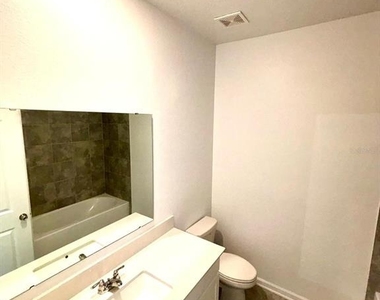 541 Hatteras Road - Photo Thumbnail 12