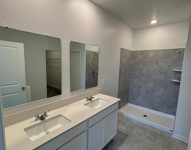 541 Hatteras Road - Photo Thumbnail 16