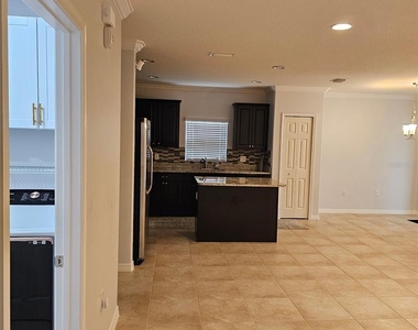 11680 Sw Rowena Street - Photo Thumbnail 3