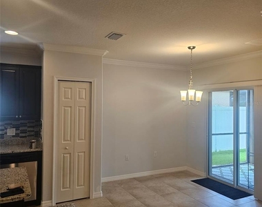 11680 Sw Rowena Street - Photo Thumbnail 6