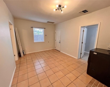 108 E Winter Park Street - Photo Thumbnail 4