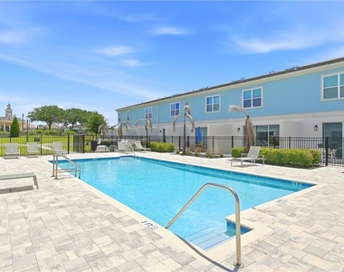 7857 Spectrum Drive - Photo Thumbnail 4