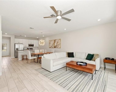 7857 Spectrum Drive - Photo Thumbnail 14