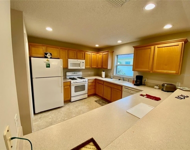 1534 Lime Grove Lane - Photo Thumbnail 8