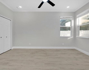 101 Galileo Way - Photo Thumbnail 33