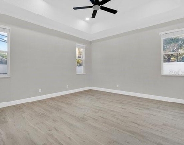 101 Galileo Way - Photo Thumbnail 30