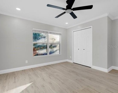 101 Galileo Way - Photo Thumbnail 36