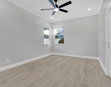 101 Galileo Way - Photo Thumbnail 40