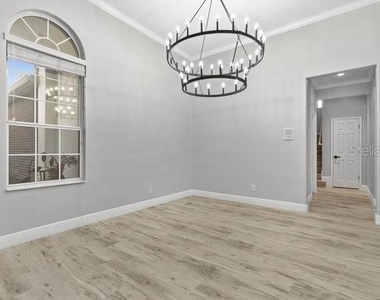 101 Galileo Way - Photo Thumbnail 4