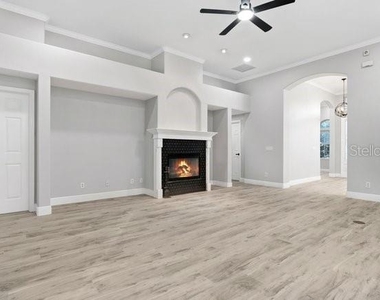 101 Galileo Way - Photo Thumbnail 14