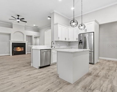 101 Galileo Way - Photo Thumbnail 21
