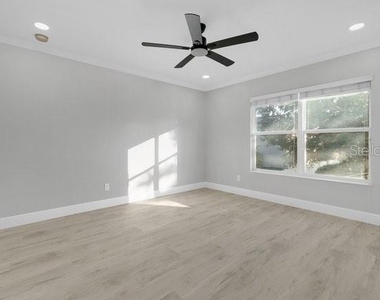 101 Galileo Way - Photo Thumbnail 35