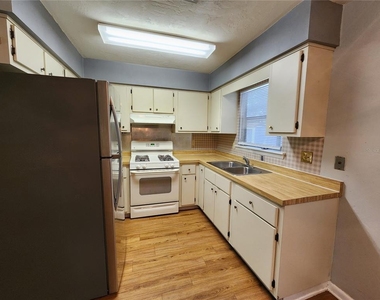 4711 Nw 27 Terrace - Photo Thumbnail 5