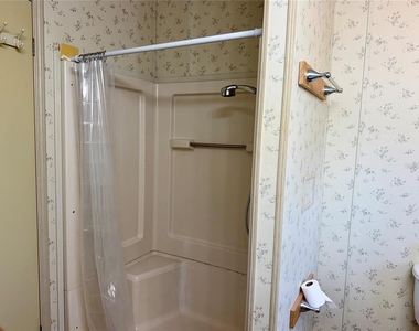 4637 Belle Grove - Photo Thumbnail 20