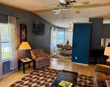 4637 Belle Grove - Photo Thumbnail 36