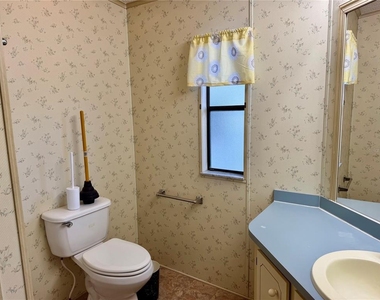4637 Belle Grove - Photo Thumbnail 19