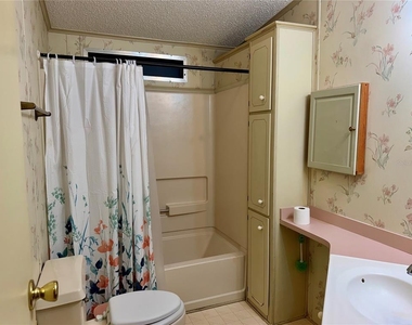 4637 Belle Grove - Photo Thumbnail 24