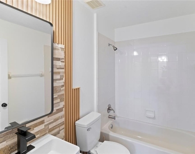 1601 Perdido Court - Photo Thumbnail 4