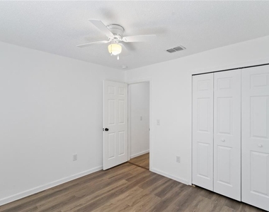 1601 Perdido Court - Photo Thumbnail 7
