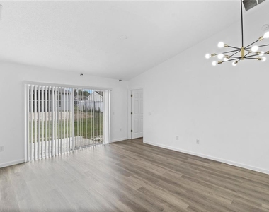 1601 Perdido Court - Photo Thumbnail 6