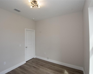 5 Seton Court - Photo Thumbnail 20