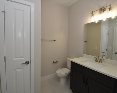 5 Seton Court - Photo Thumbnail 21