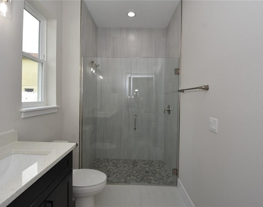 5 Seton Court - Photo Thumbnail 15