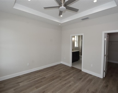 5 Seton Court - Photo Thumbnail 13