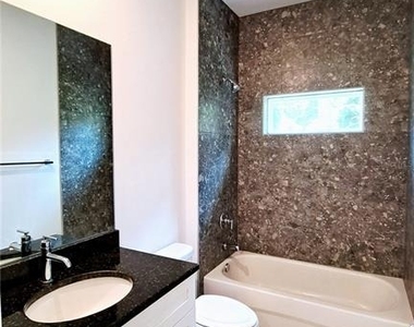 3 Eastern Place - Photo Thumbnail 6