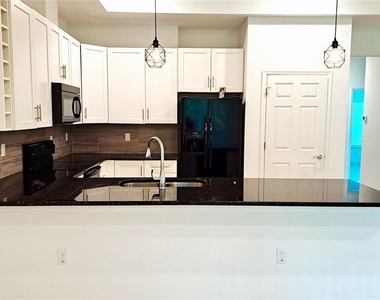 3 Eastern Place - Photo Thumbnail 18