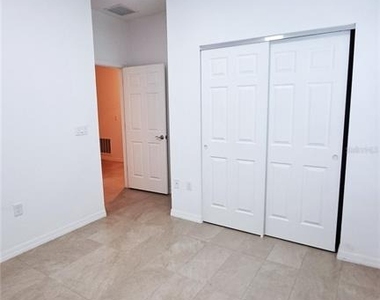 3 Eastern Place - Photo Thumbnail 2