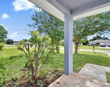 9 Lytton Lane - Photo Thumbnail 4